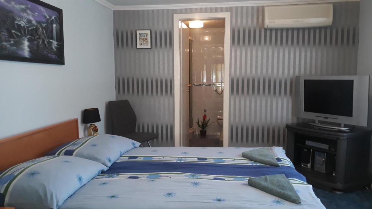 Kiraly Apartman Fonyod Exterior photo